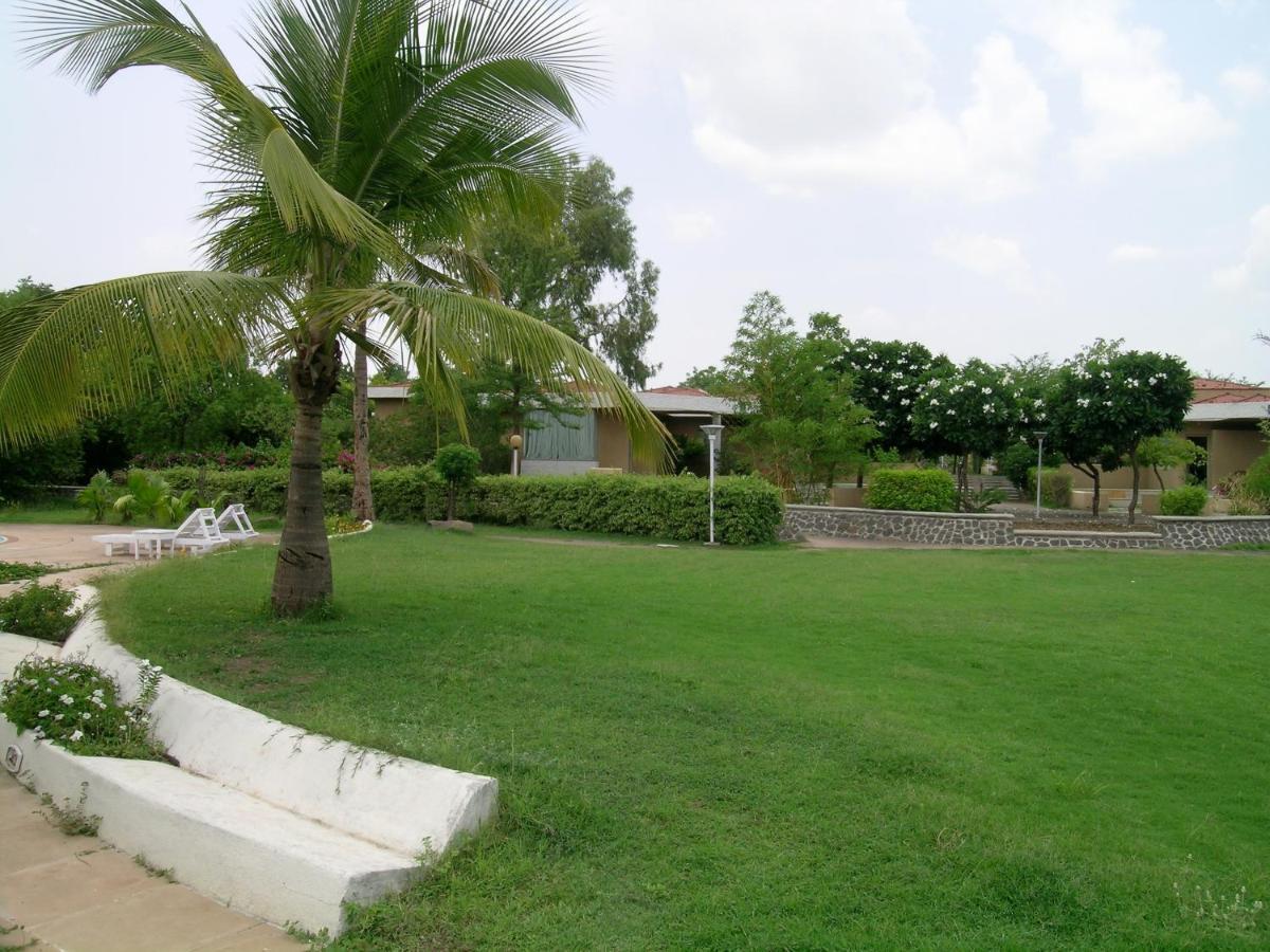 The Meadows Resort And Spa Aurangabad  Zewnętrze zdjęcie