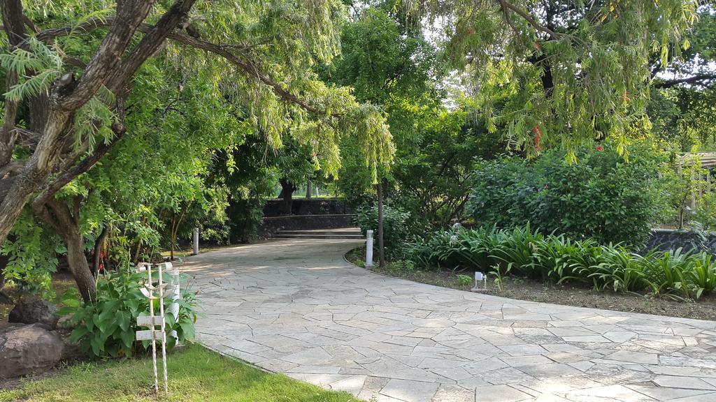 The Meadows Resort And Spa Aurangabad  Zewnętrze zdjęcie