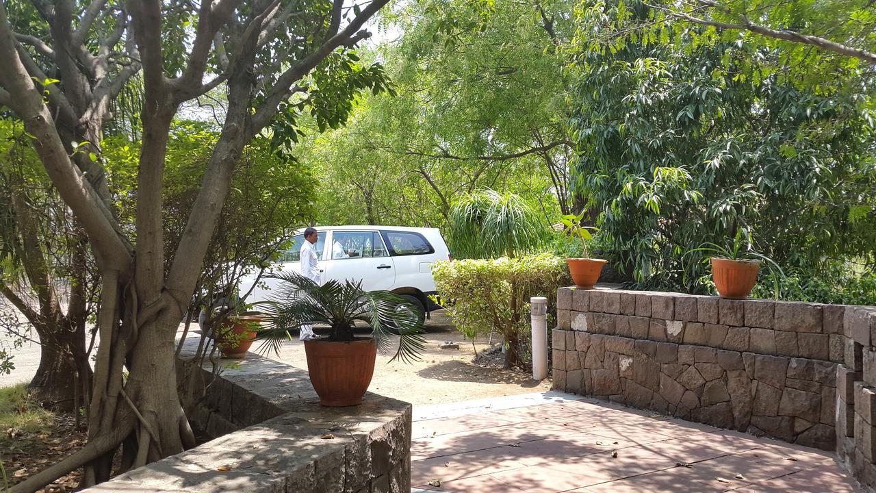 The Meadows Resort And Spa Aurangabad  Zewnętrze zdjęcie